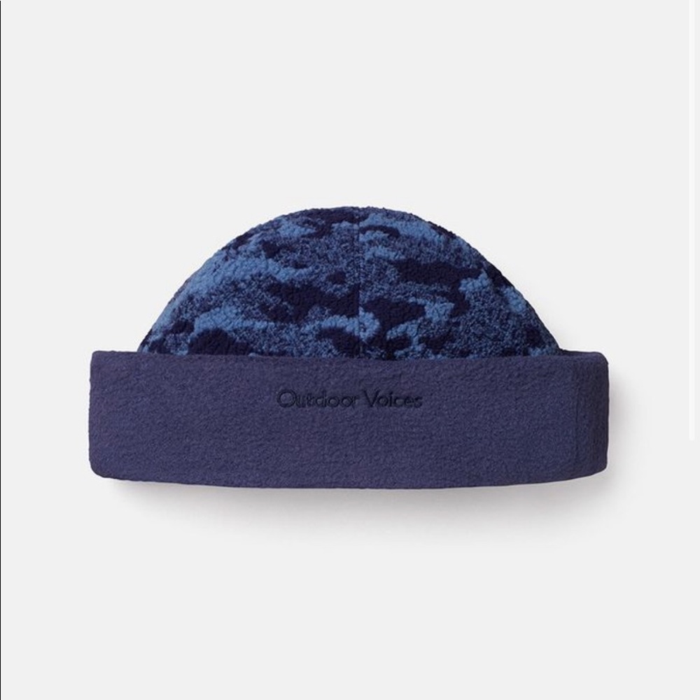 OV ✨ Fleece Beanie in Dark Sky